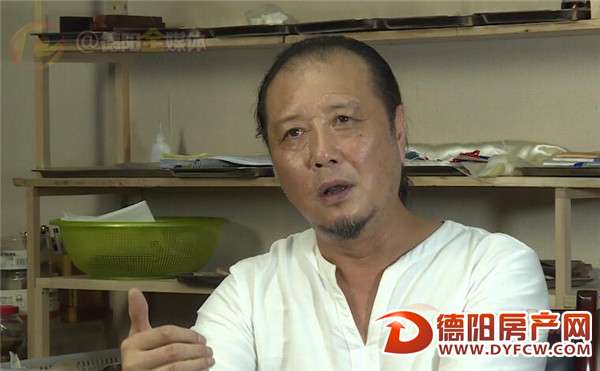 民间艺术家——刘燕西和他的木梳情缘