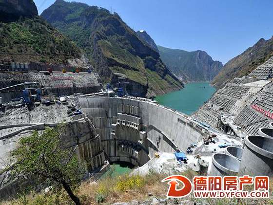 德阳造水轮机装备世界最高拱坝水电站
