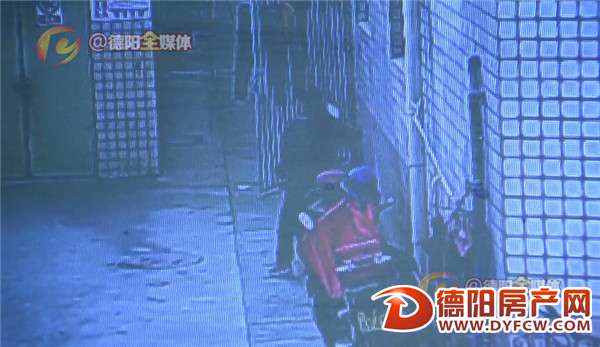 广汉胆大男子 盗窃后作案地吸毒被捕