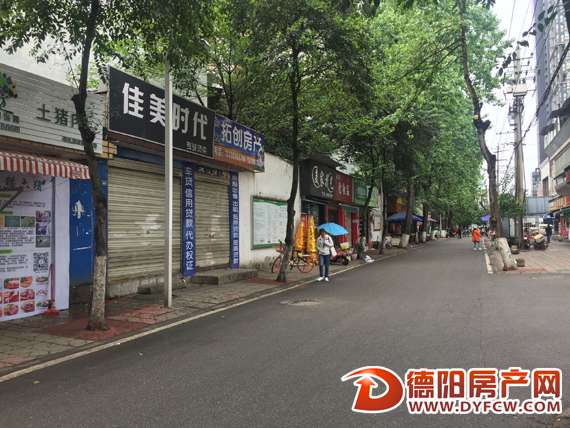 从难以下脚到畅通无阻西小区大变样