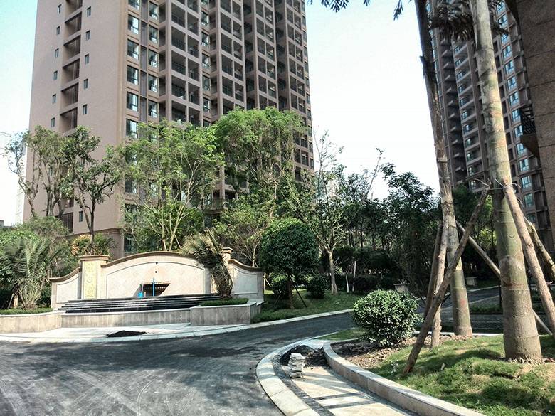 四汇凯江晶典顺利通过竣工验收