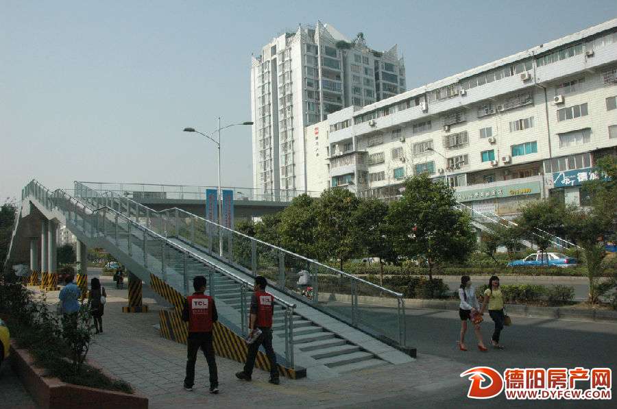 市区第三批人行天桥全部建成|建设要闻|建设要闻